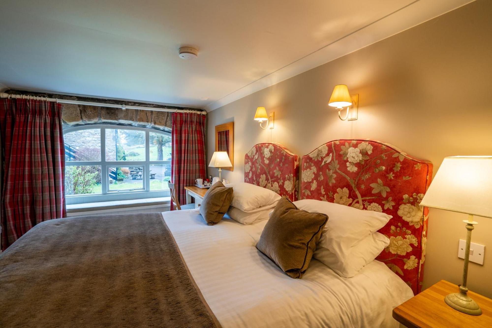 The Pheasant Inn Falstone Экстерьер фото