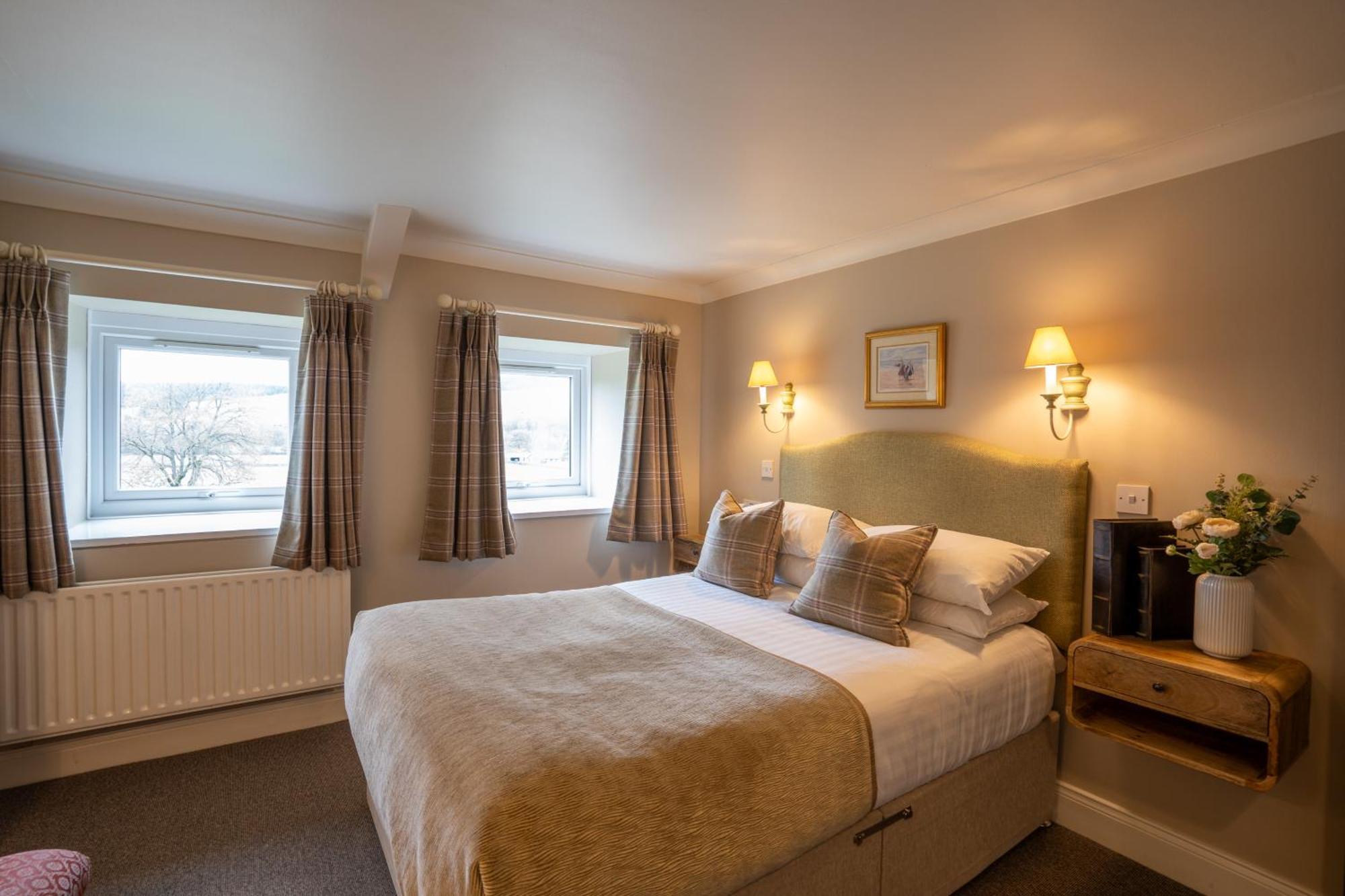 The Pheasant Inn Falstone Экстерьер фото