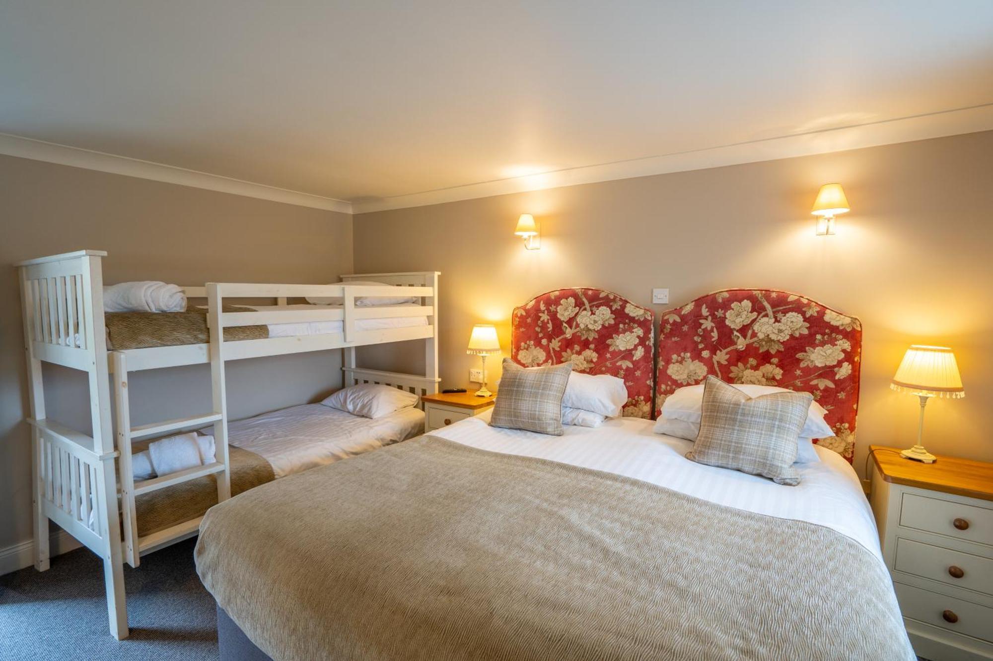 The Pheasant Inn Falstone Экстерьер фото